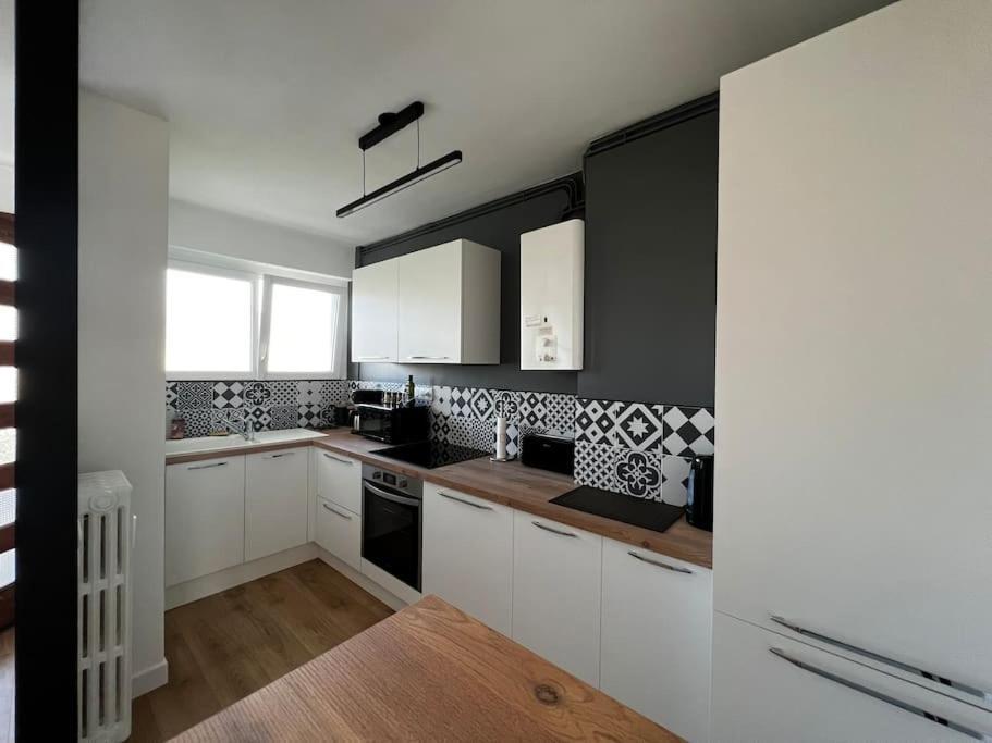 T2 Lumineux Refais A Neuf Avec Parking ! Apartment โลริอ็อง ภายนอก รูปภาพ