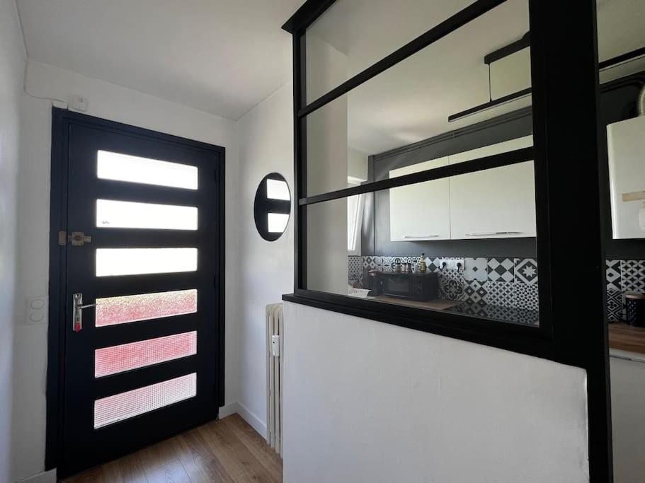 T2 Lumineux Refais A Neuf Avec Parking ! Apartment โลริอ็อง ภายนอก รูปภาพ